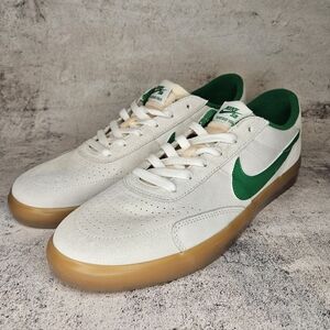 NWOT Nike SB Heritage Vulc Summit White Lucky Green / Mens Size 10.5